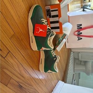Retro jordan 3  x Nina Chanel Abney